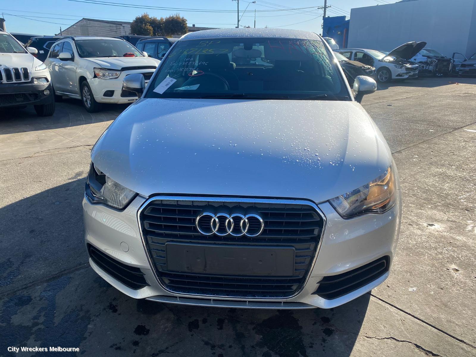 AUDI A1 2011 Sunvisor