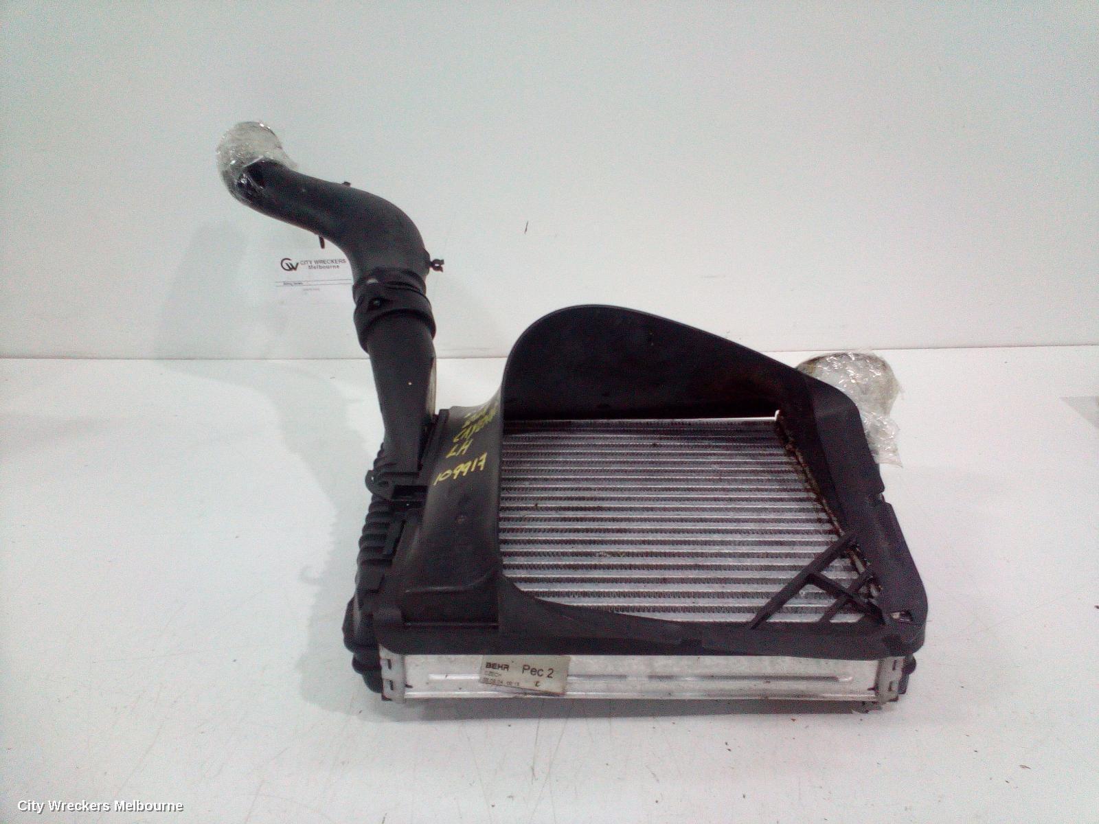 PORSCHE CAYENNE 2004 Intercooler