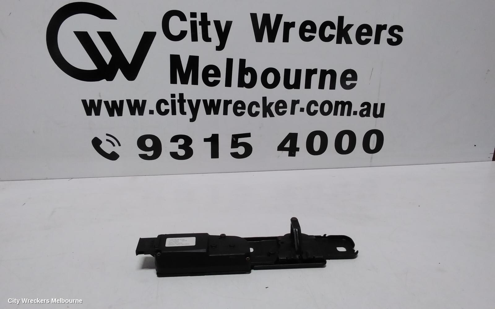 AUDI Q5 2016 Door/Boot/Gate Lock