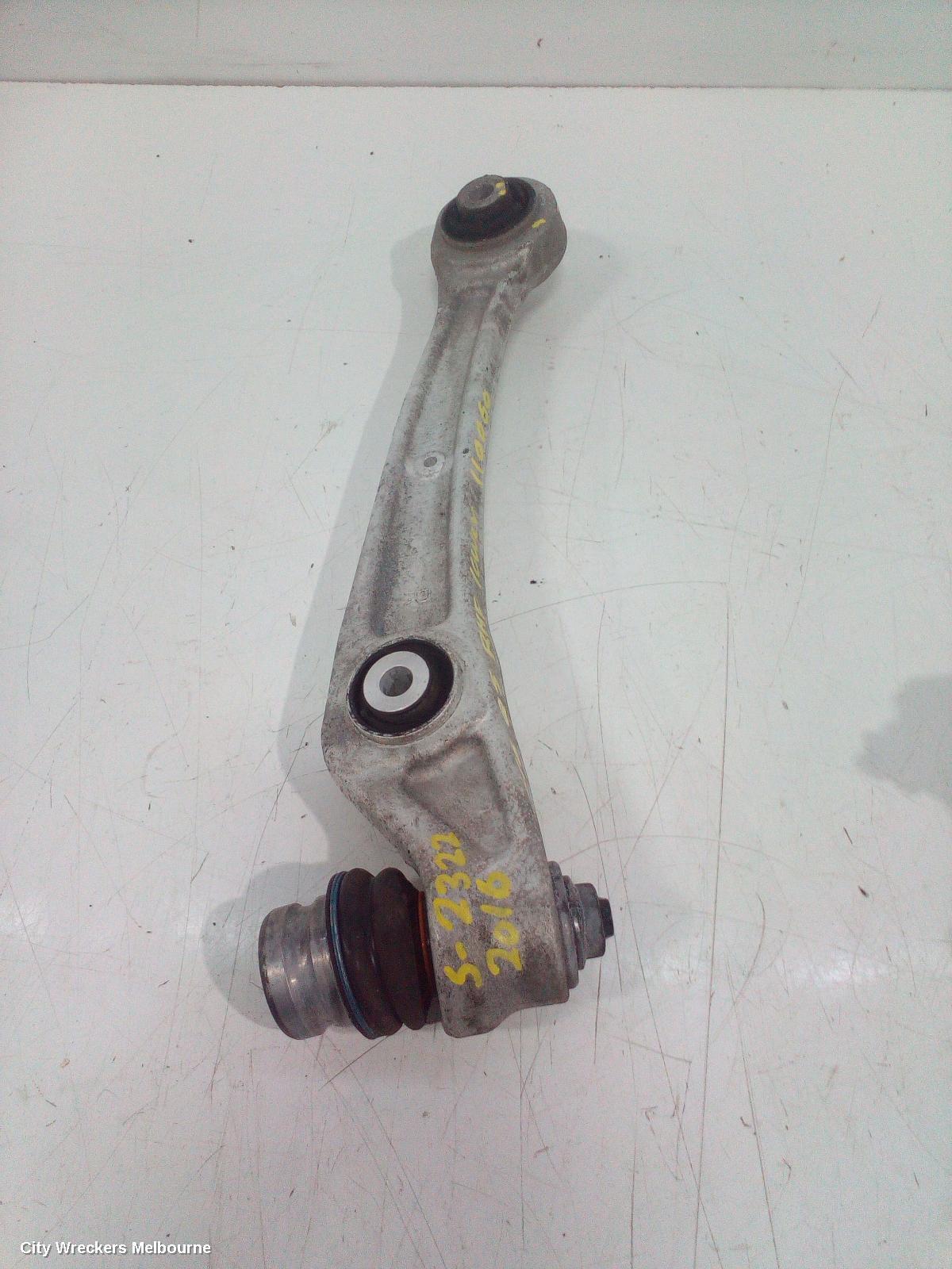 AUDI Q5 2016 Right Front Lower Control Arm