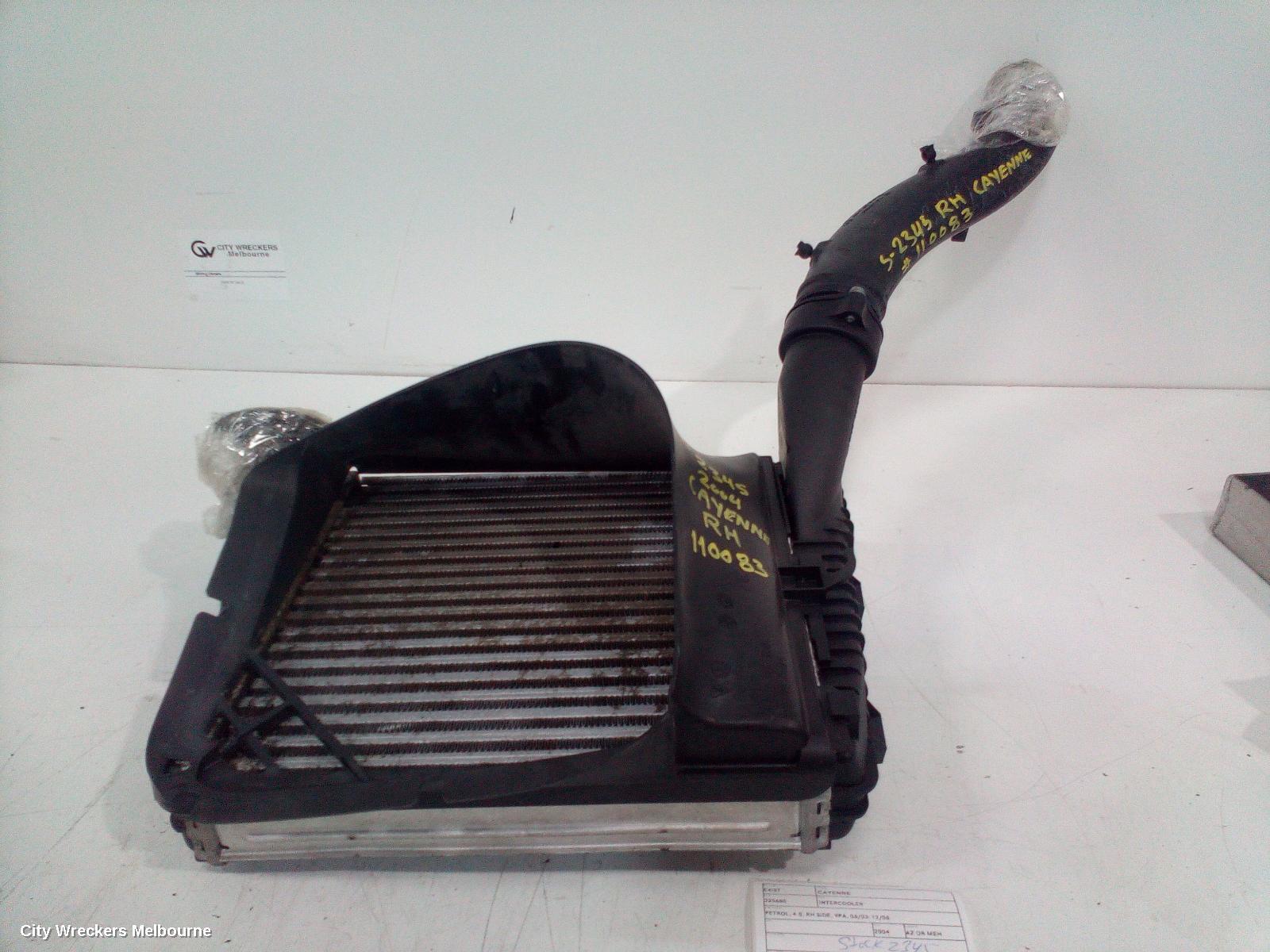 PORSCHE CAYENNE 2004 Intercooler