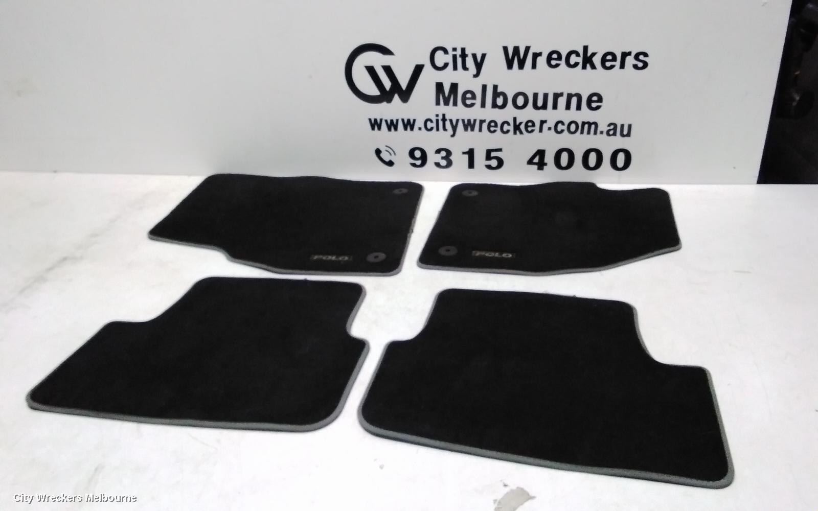 VOLKSWAGEN POLO 2019 Floor Mats