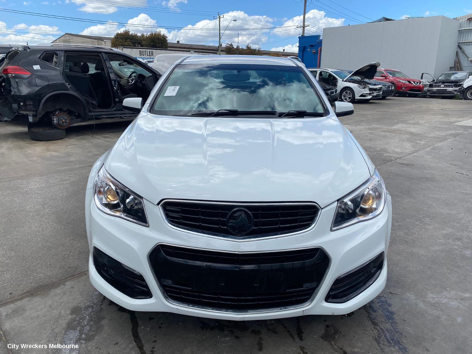 HOLDEN COMMODORE 2014 Right Front Door