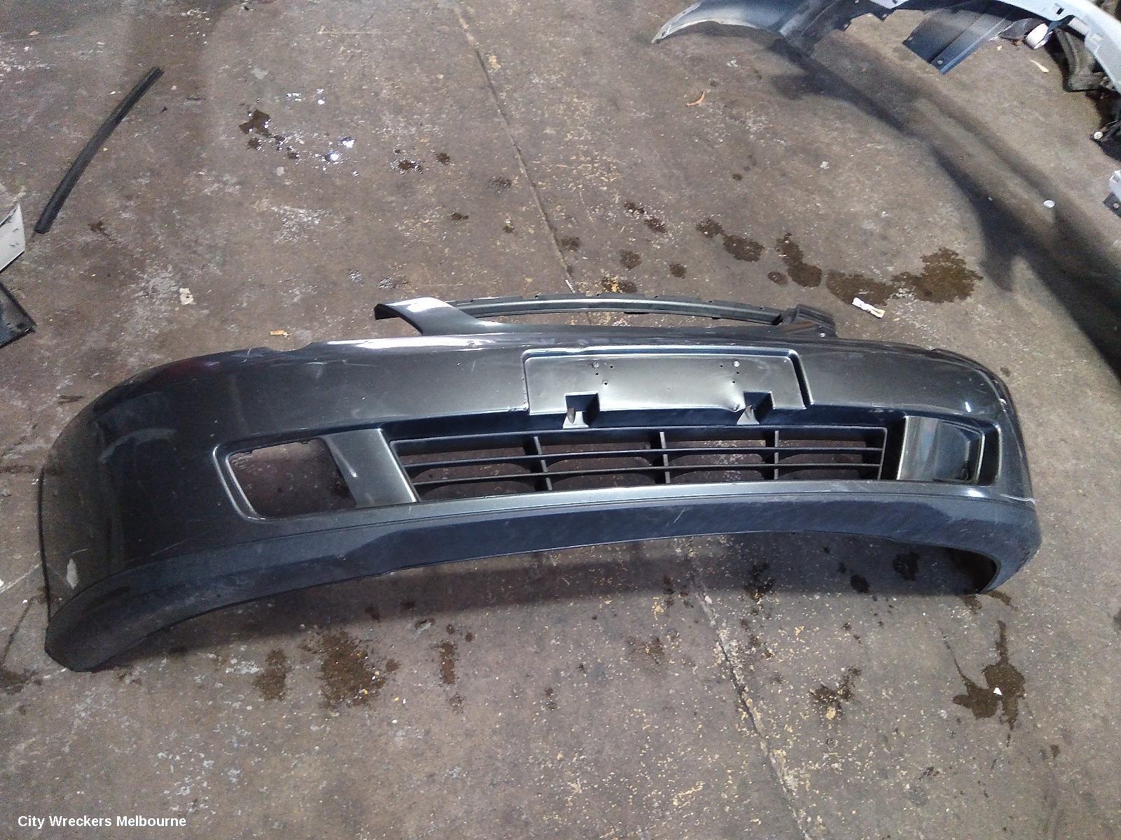 HOLDEN COMMODORE 2003 Front Bumper