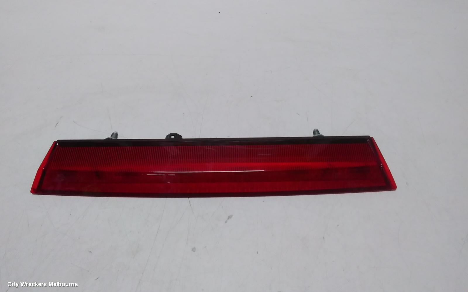 TOYOTA COROLLA 2019 High Level Stoplight