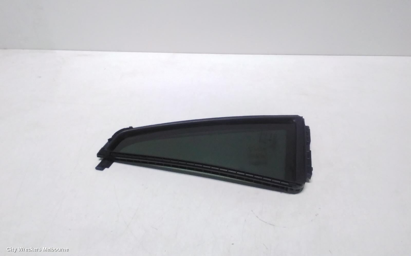 ISUZU MU-X 2021 Left Rear 1/4 Door Glass