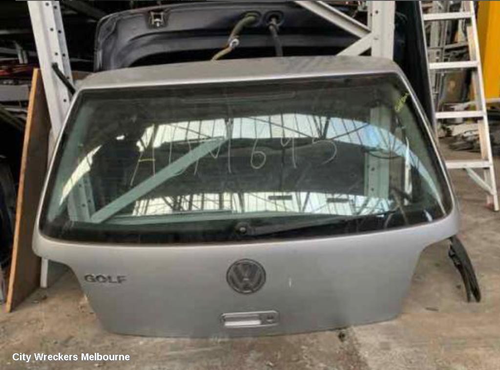 VOLKSWAGEN GOLF 2002 Bootlid/Tailgate