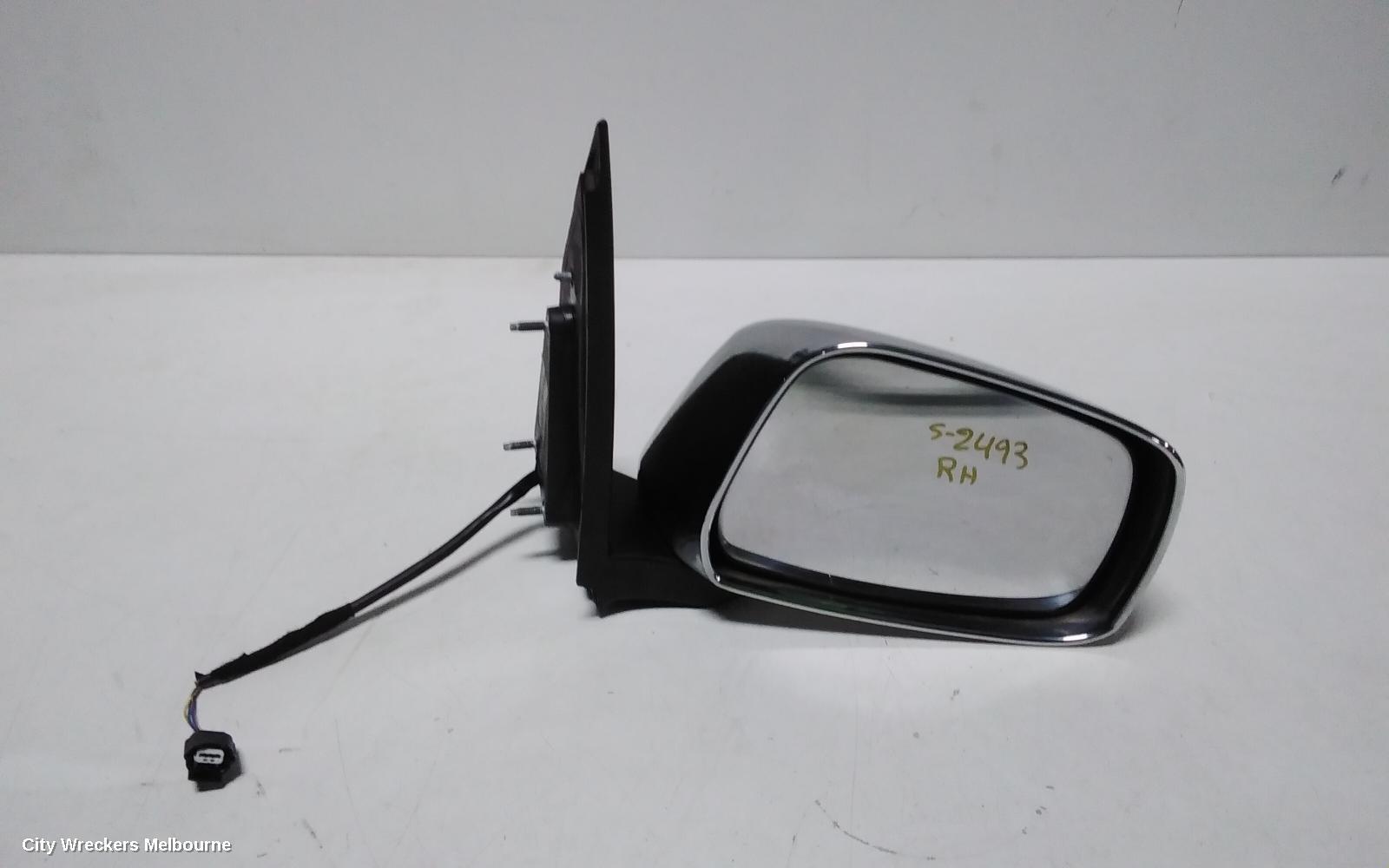 NISSAN NAVARA 2006 Right Door Mirror