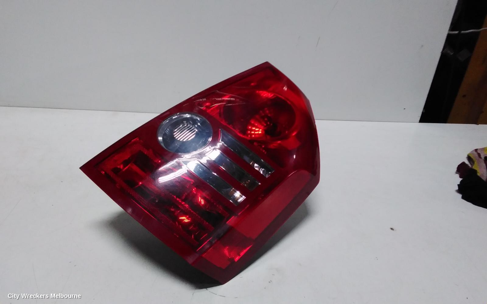 CHRYSLER 300C 2010 Right Taillight