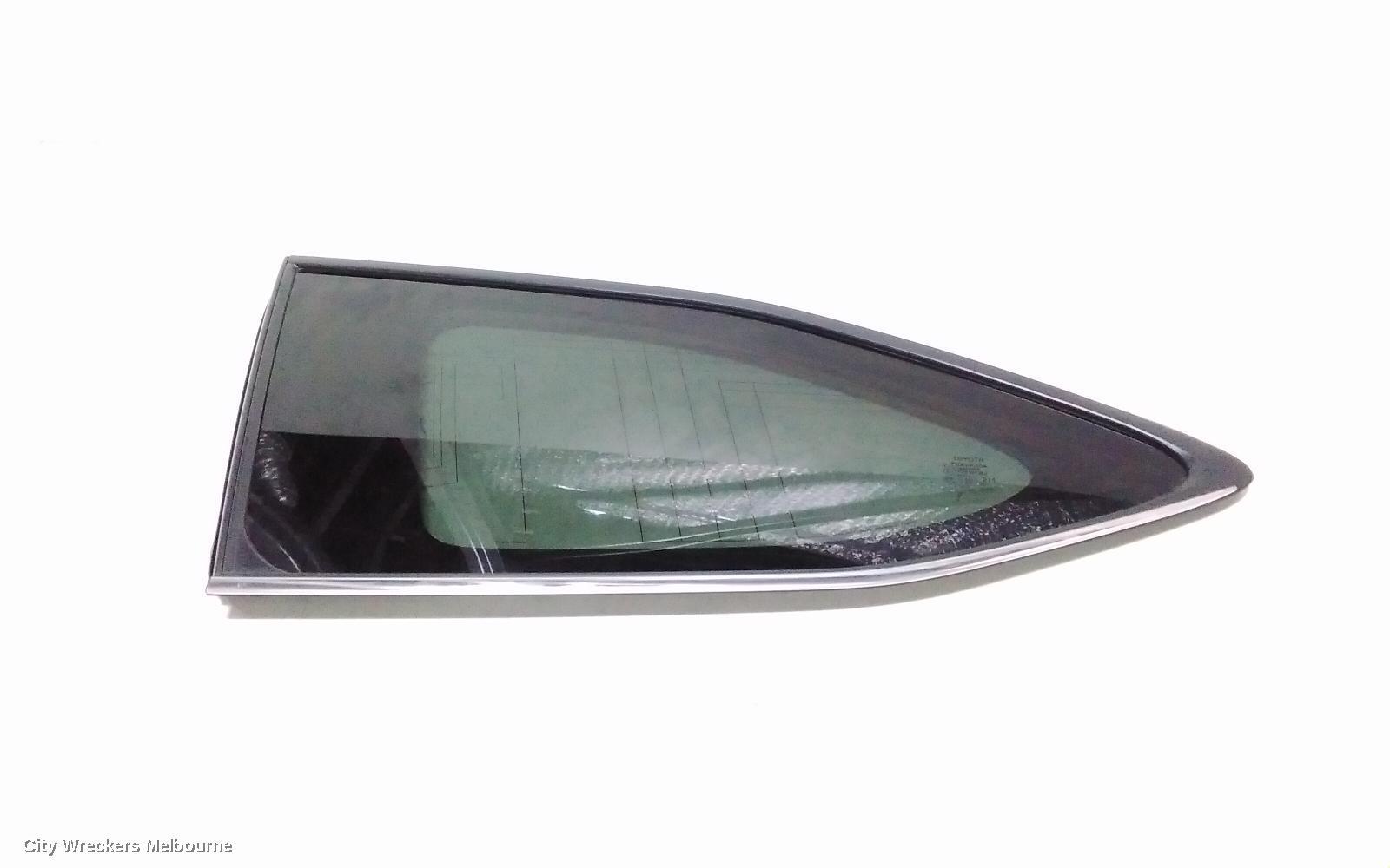 TOYOTA KLUGER 2021 Left Rear 1/4 Door Glass