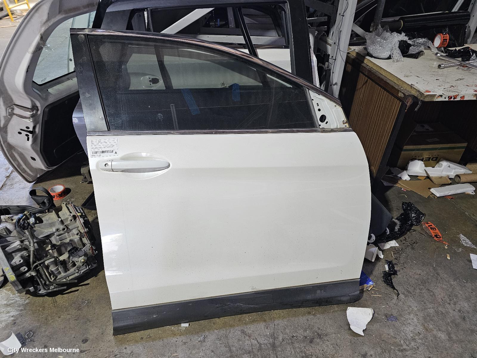HONDA CRV 2014 Right Front Door