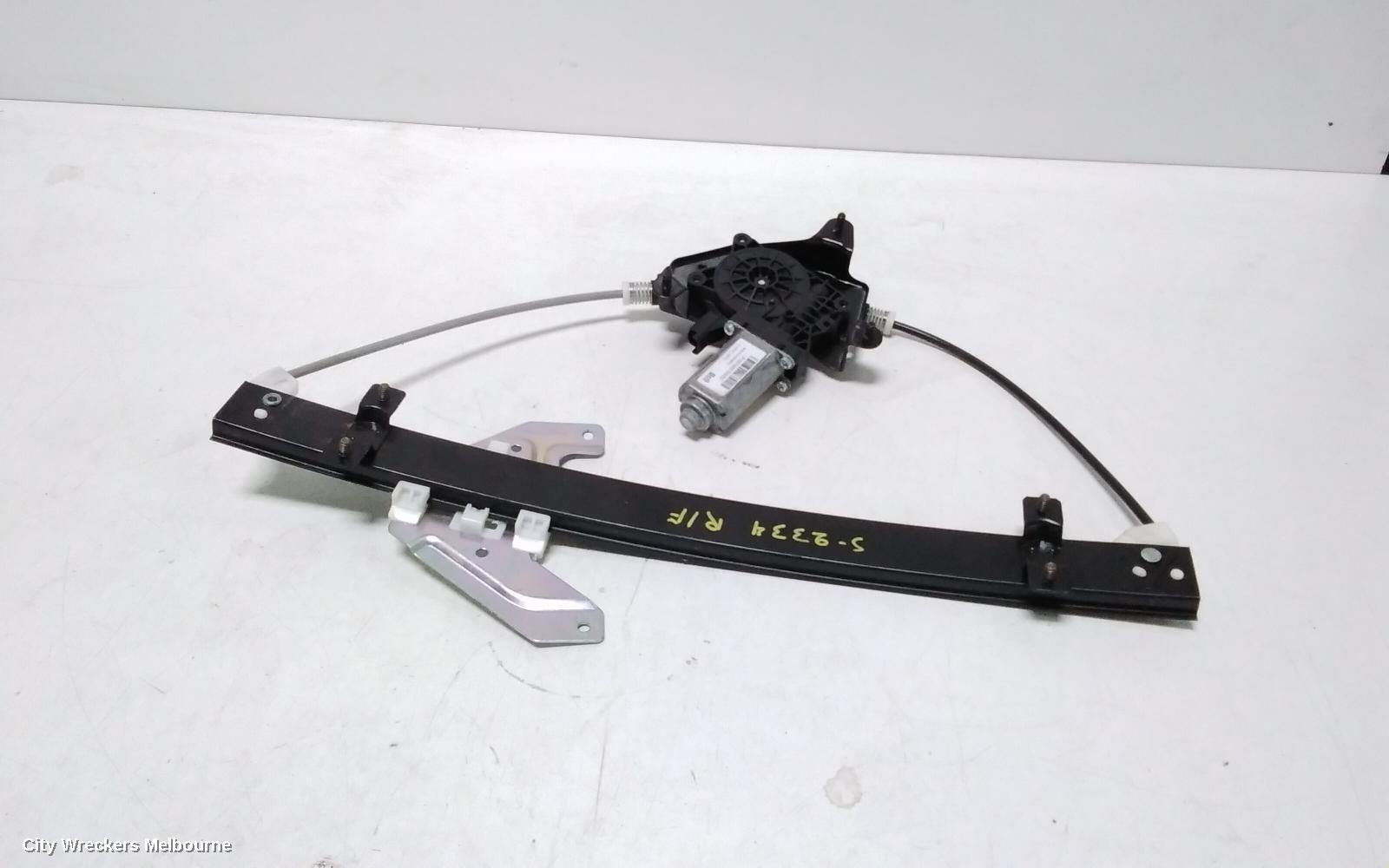 MG MG3 2021 Right Front Window Reg/Motor
