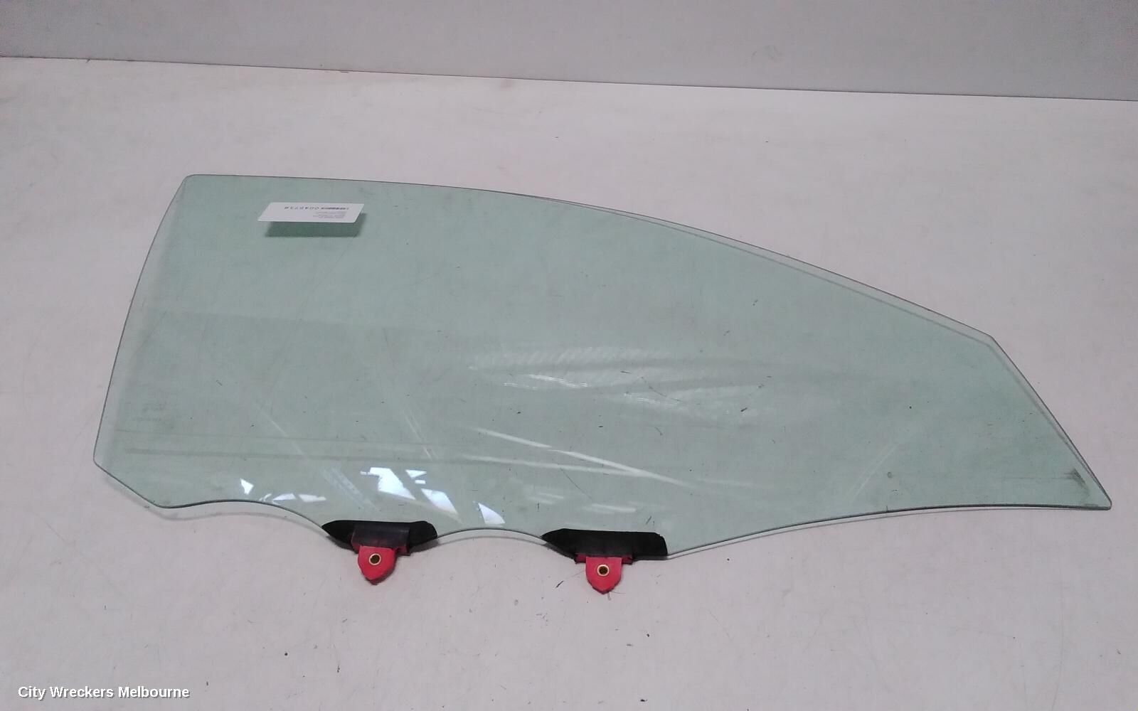 TOYOTA AVALON 2000 Right Front Door Window