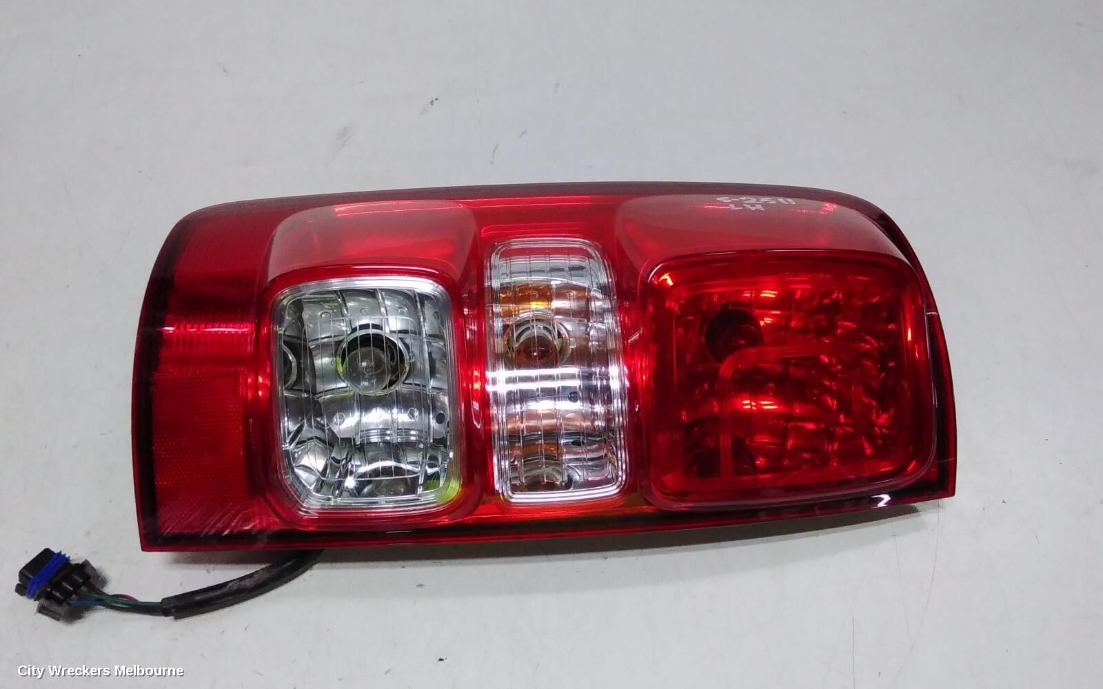 HOLDEN COLORADO 2016 Left Taillight