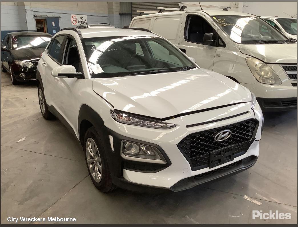 HYUNDAI KONA 2018 Bonnet