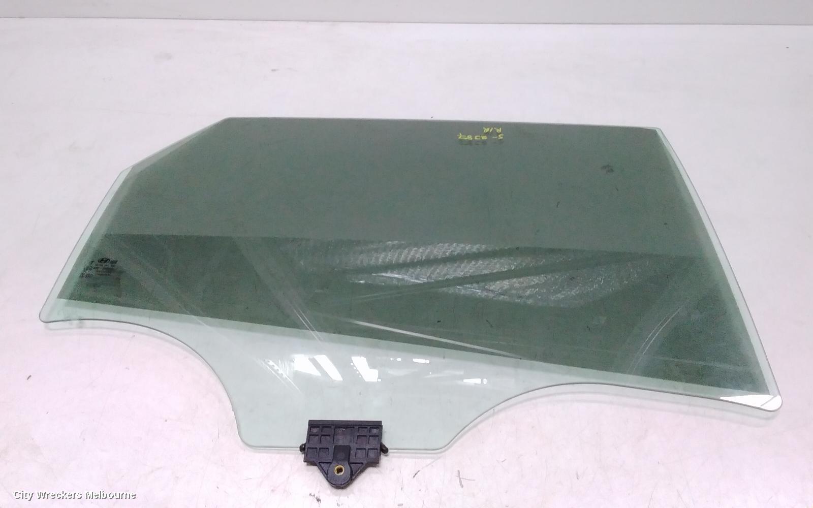 HYUNDAI I30 2021 Right Rear Door Window