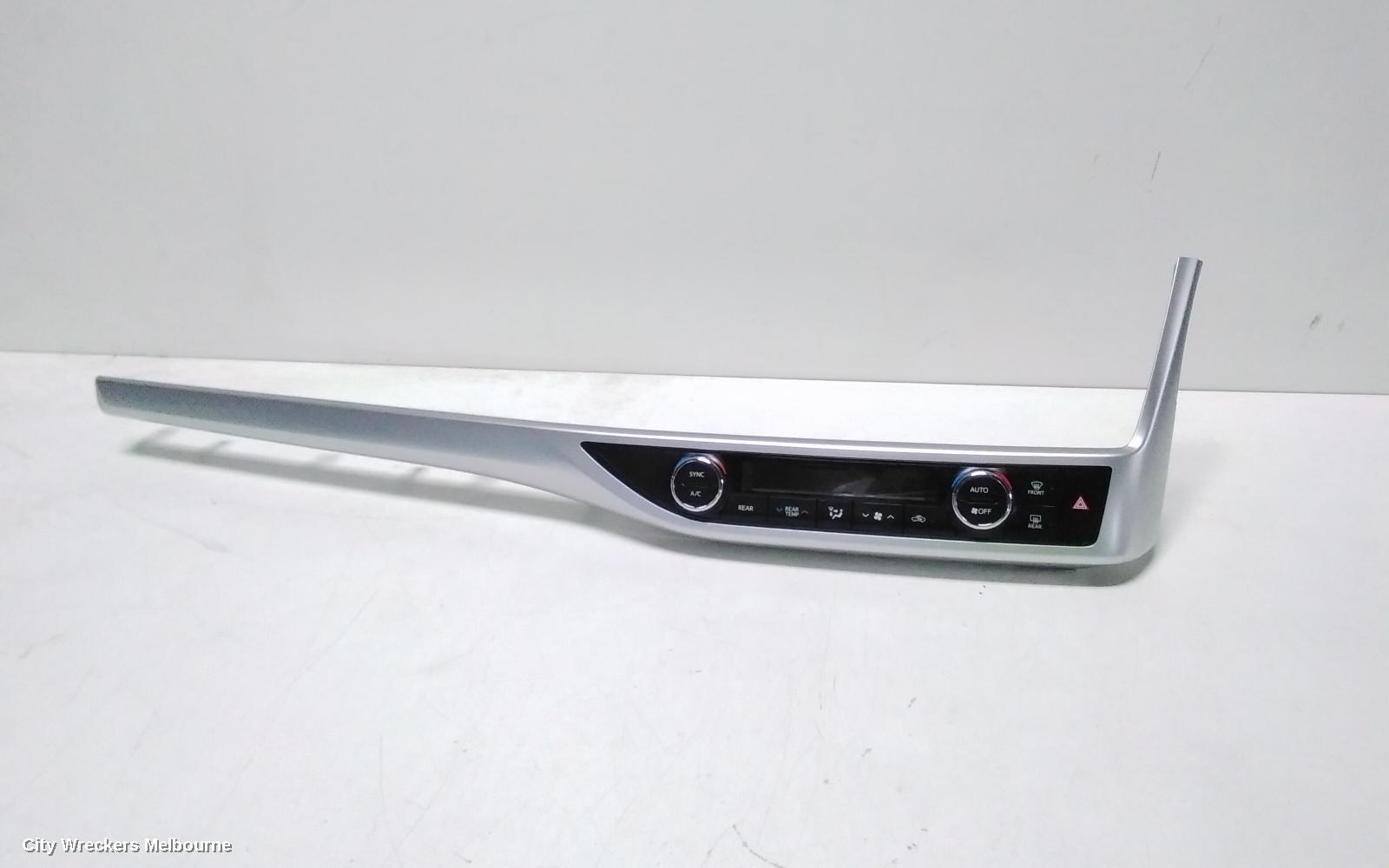 TOYOTA KLUGER 2015 Heater/Ac Controls