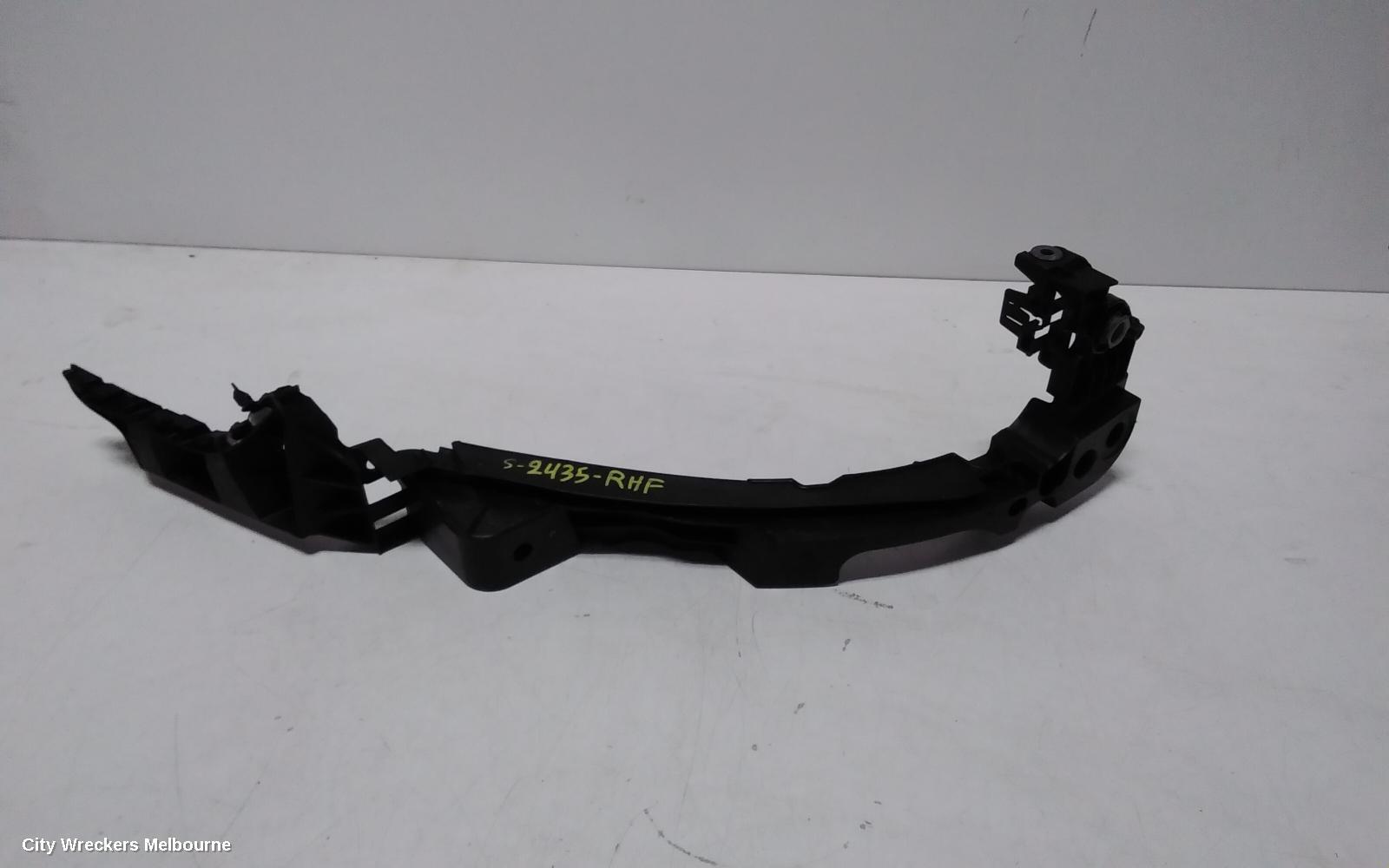 VOLKSWAGEN GOLF 2012 Misc Bracket