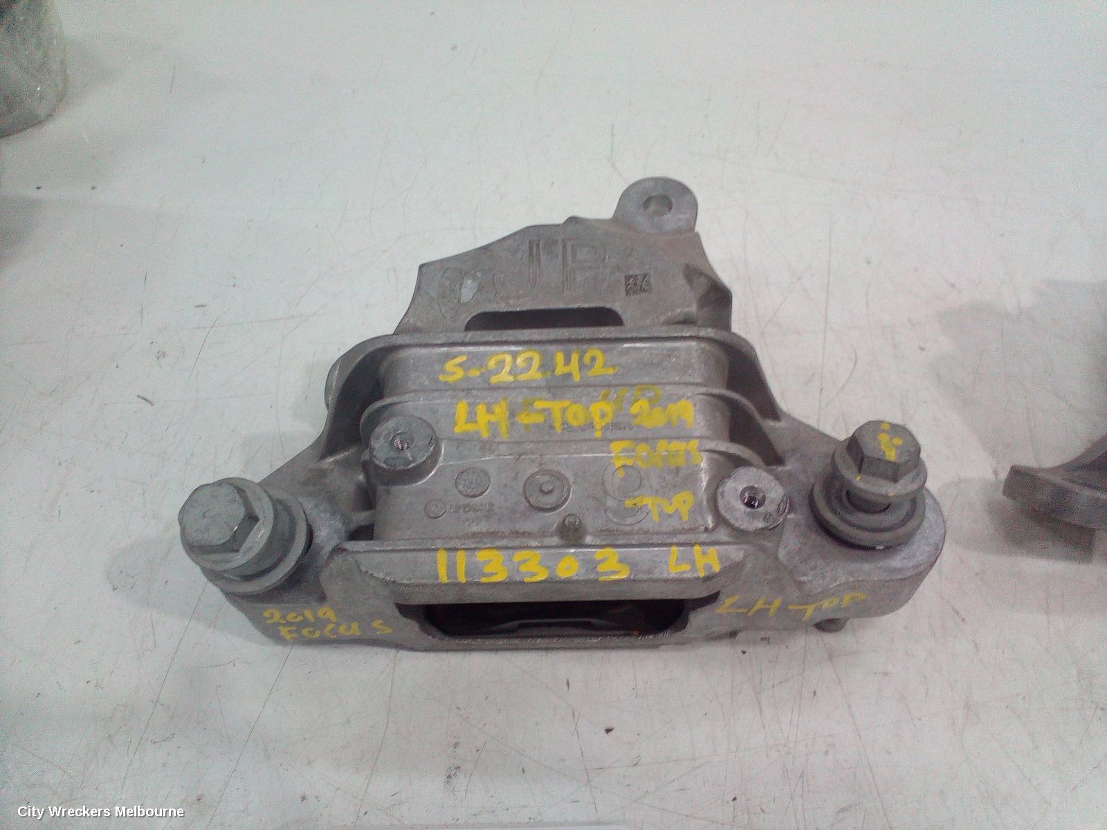 FORD FOCUS 2019 Mount