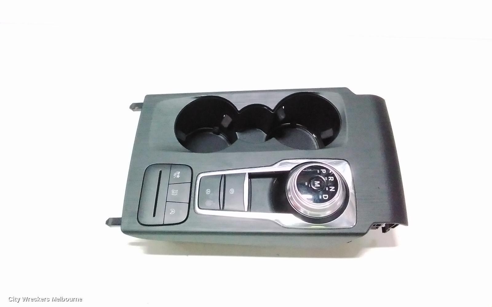 FORD FOCUS 2019 Gear Stick/Shifter