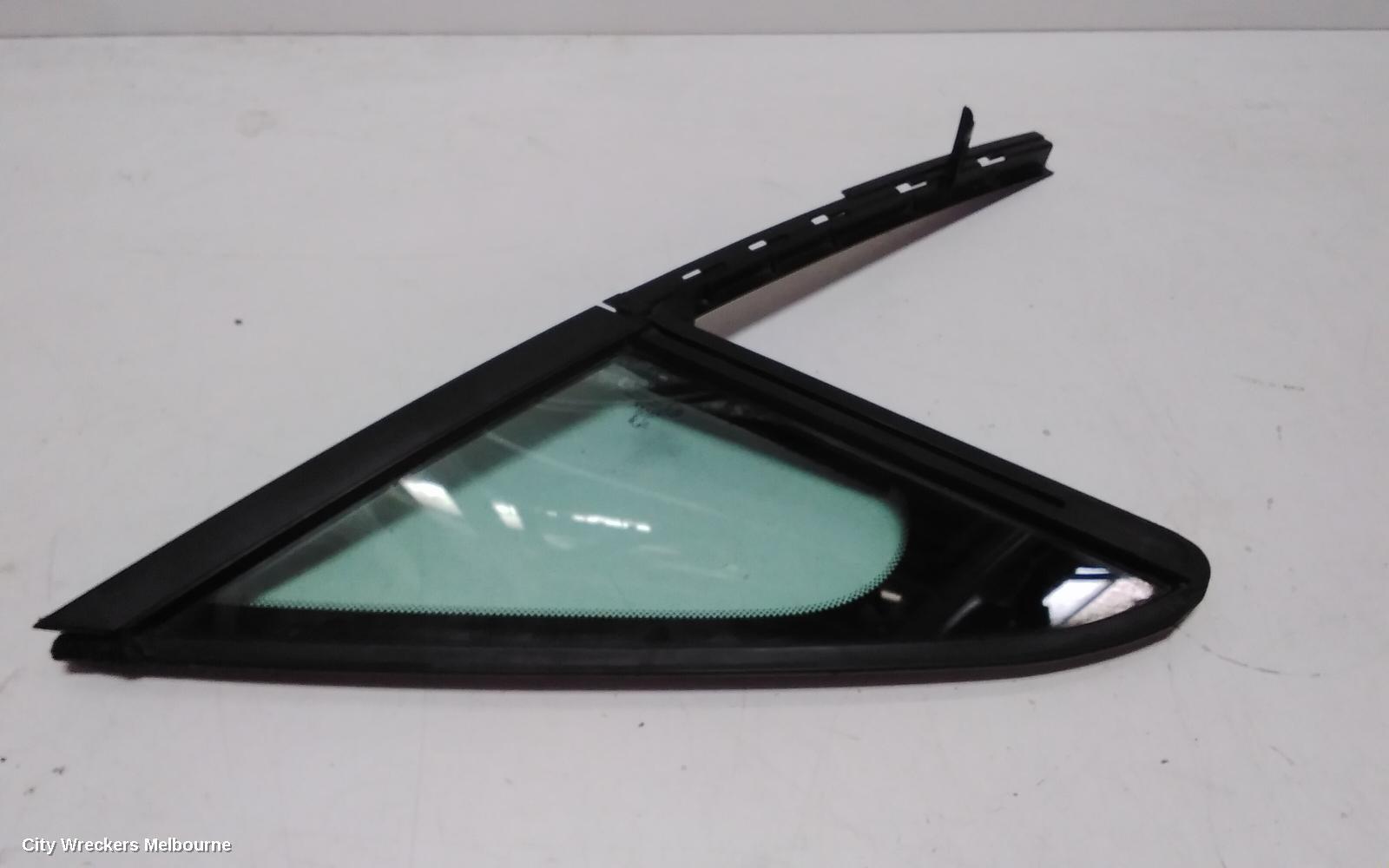 PEUGEOT 508 2014 Left Front 1/4 Door Glass