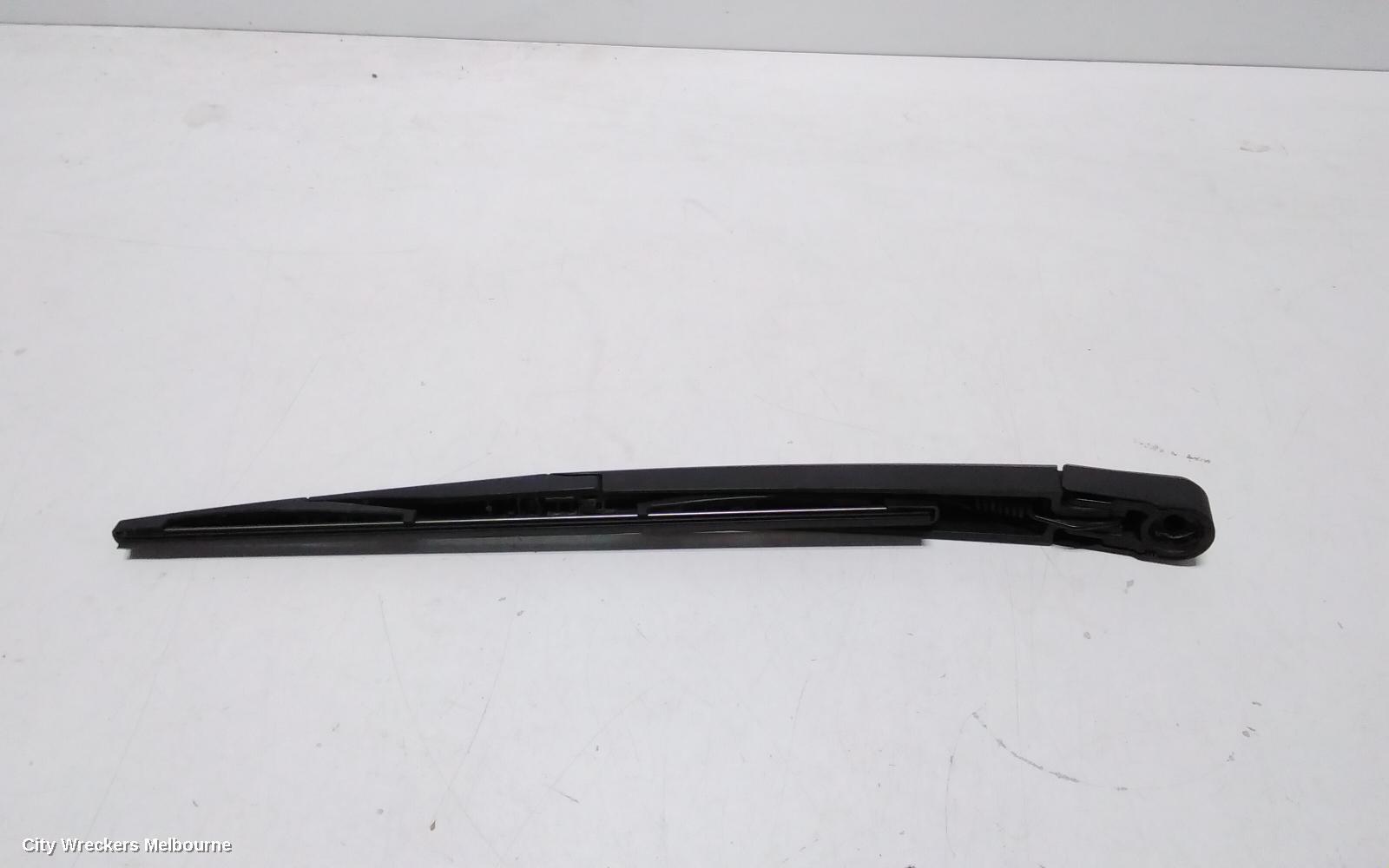 HOLDEN CRUZE 2014 Wiper Arm