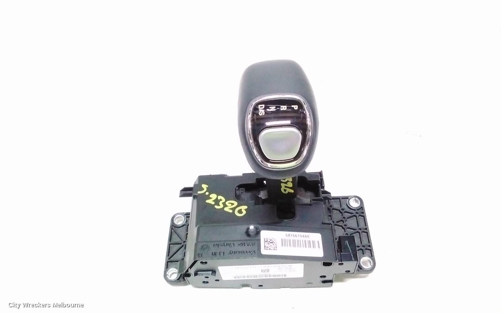 JEEP GRANDCHEROKEE 2016 Gear Stick/Shifter