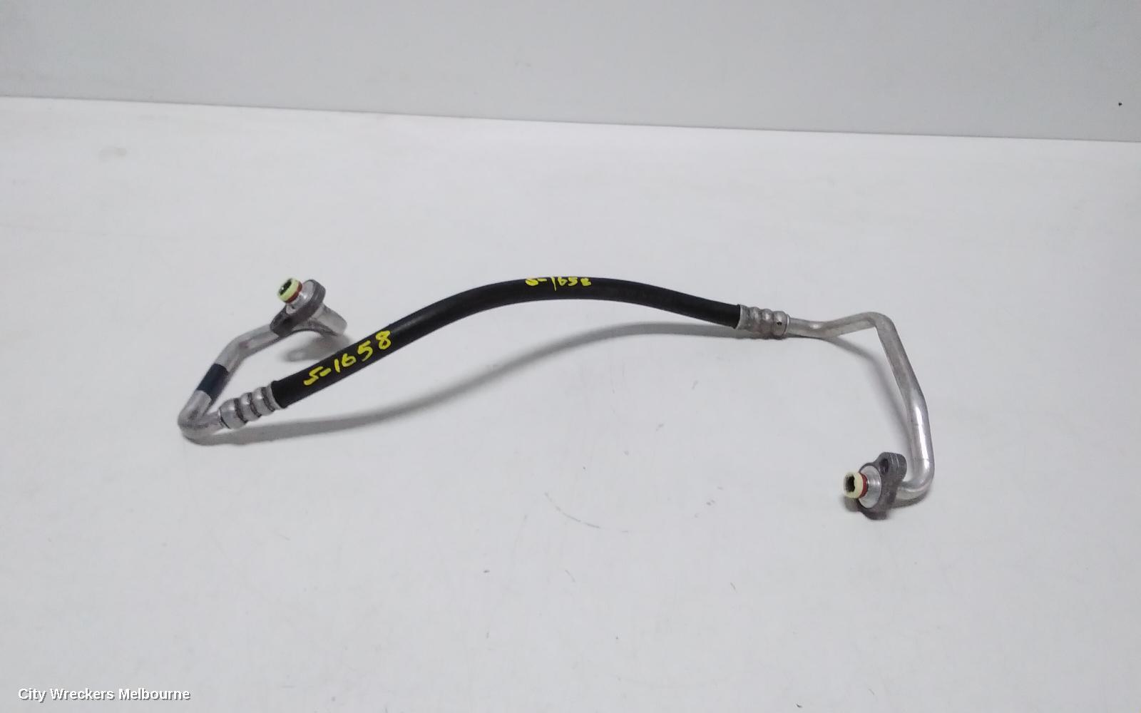 FORD FOCUS 2012 A/C Hoses