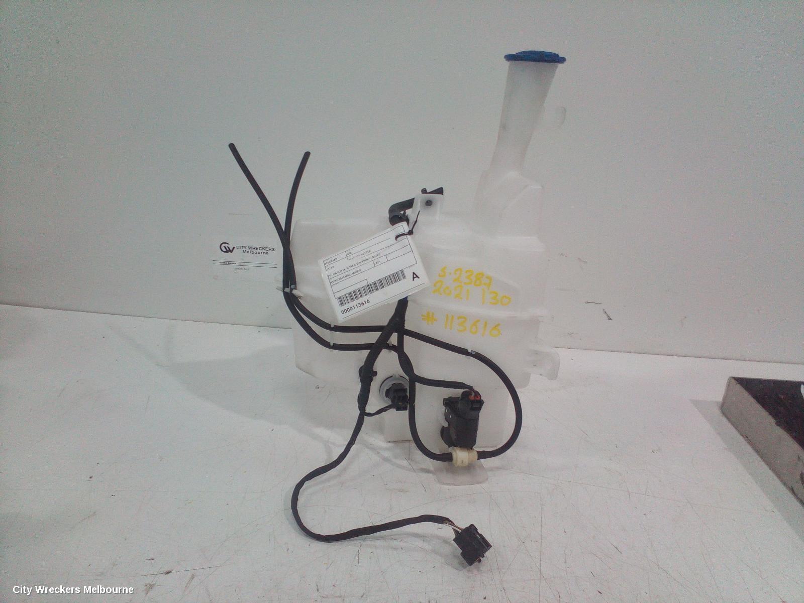 HYUNDAI I30 2021 Washer Bottle