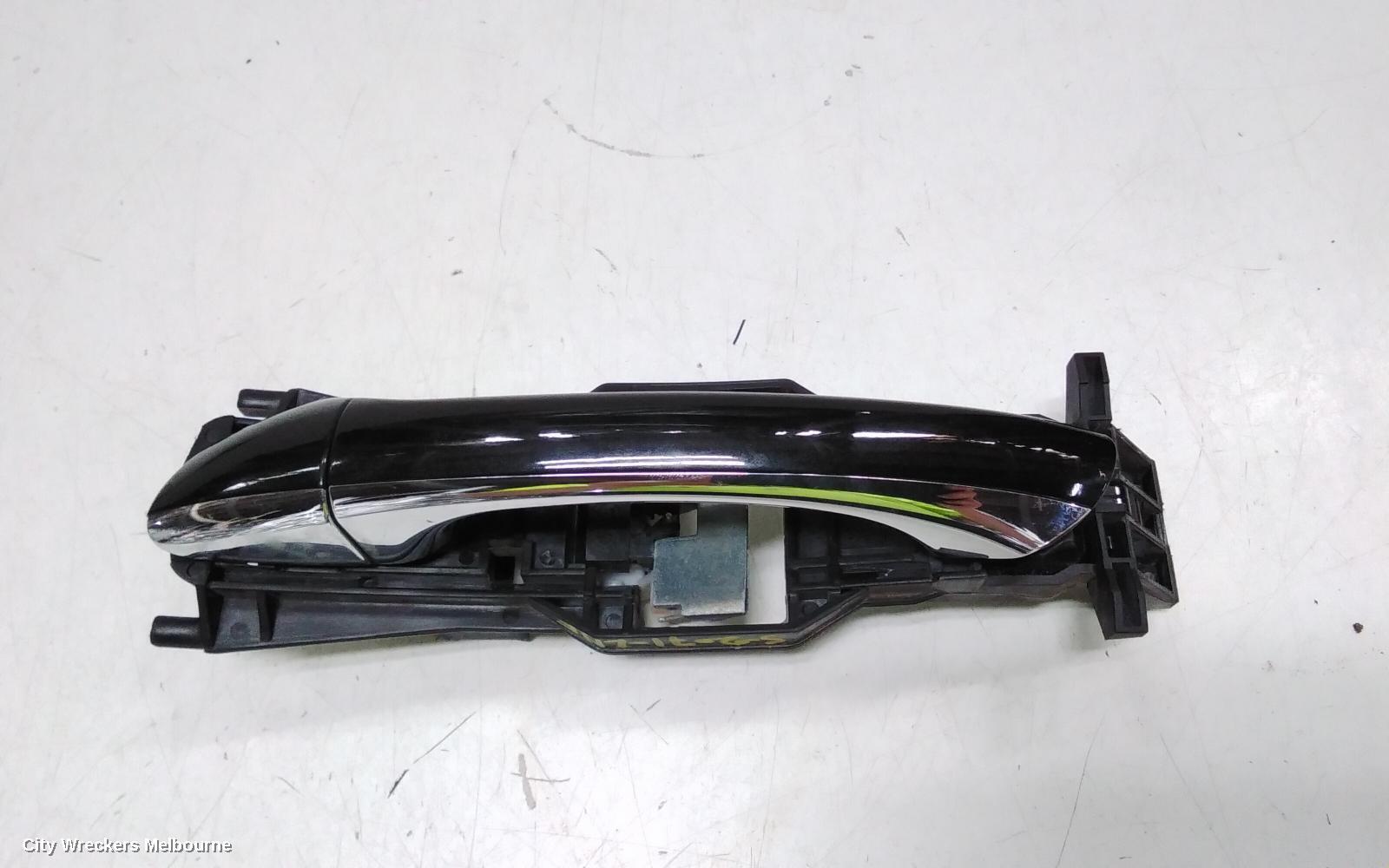 MERCEDES C CLASS 2005 Door Handle