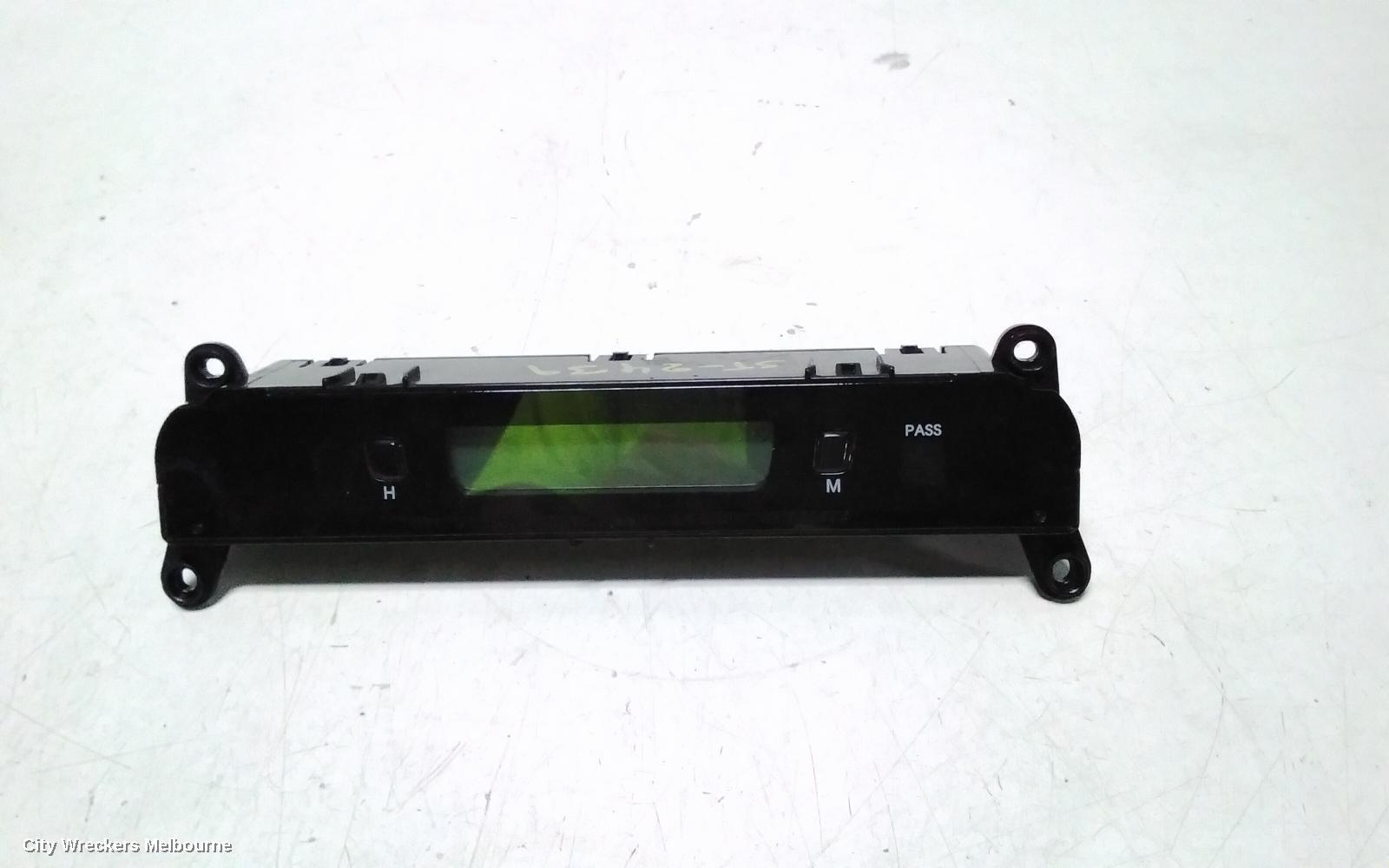 HYUNDAI I45 2011 Clock