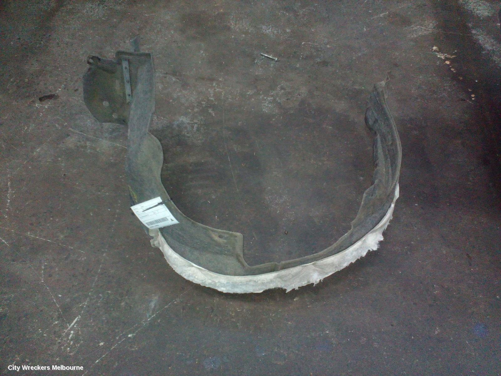TOYOTA RAV4 2017 Left Guard Liner