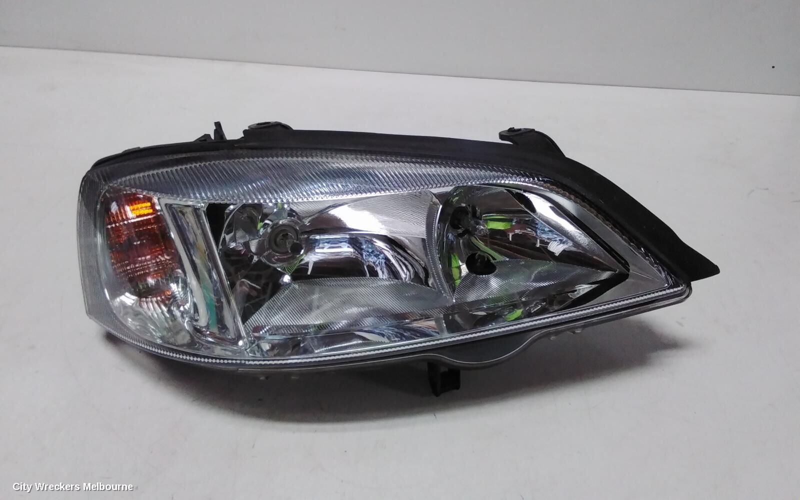 HOLDEN ASTRA 2003 Right Headlamp