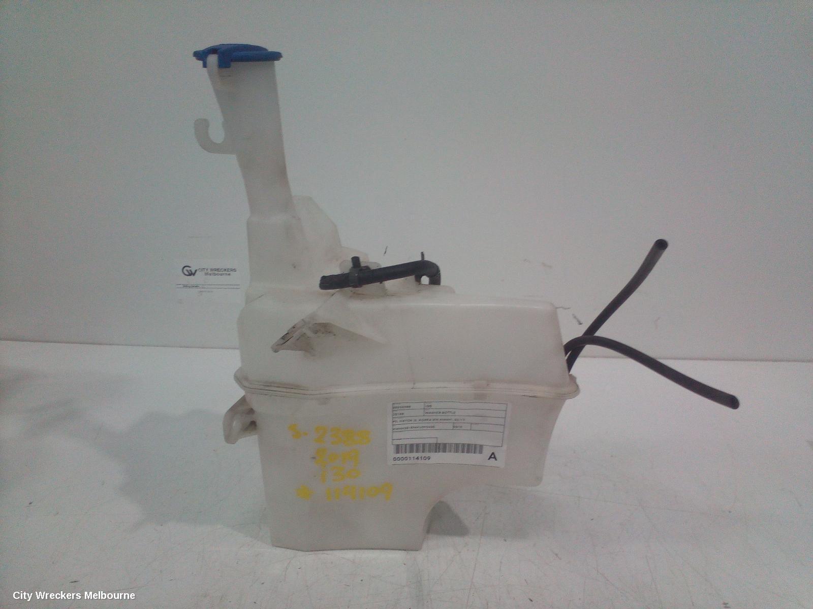 HYUNDAI I30 2019 Washer Bottle