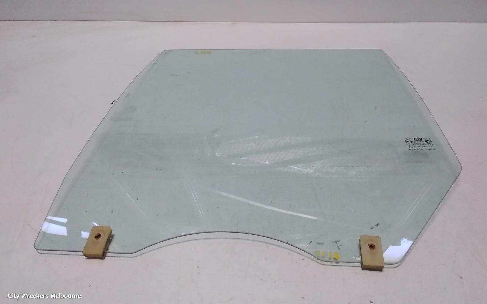 HYUNDAI SANTA FE 2000 Left Rear Door Window