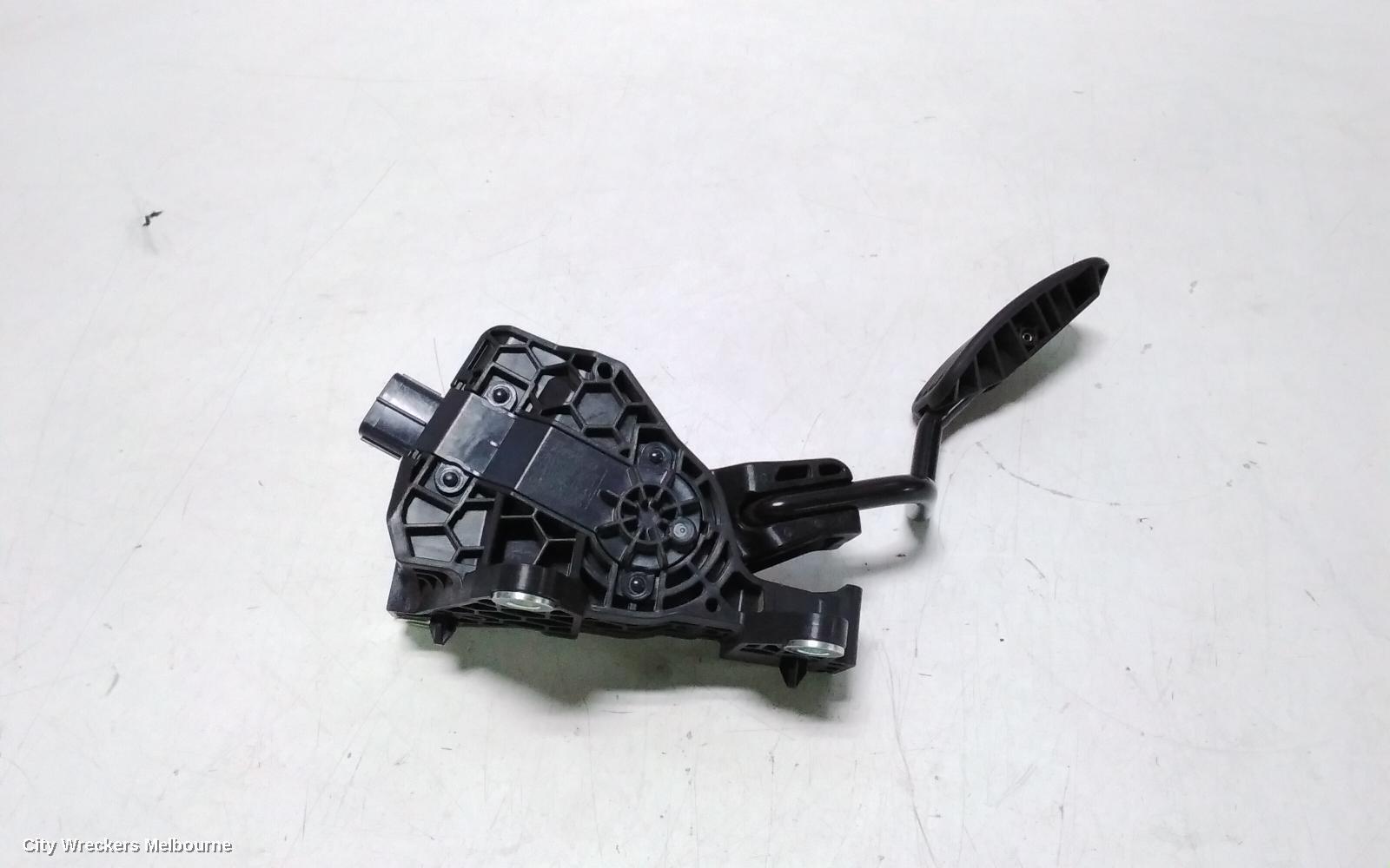 TOYOTA COROLLA 2021 Pedal Assembly