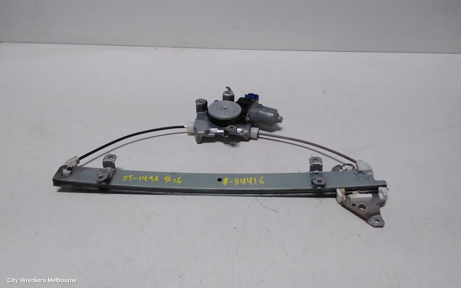 NISSAN NAVARA 2017 Right Front Window Reg/Motor