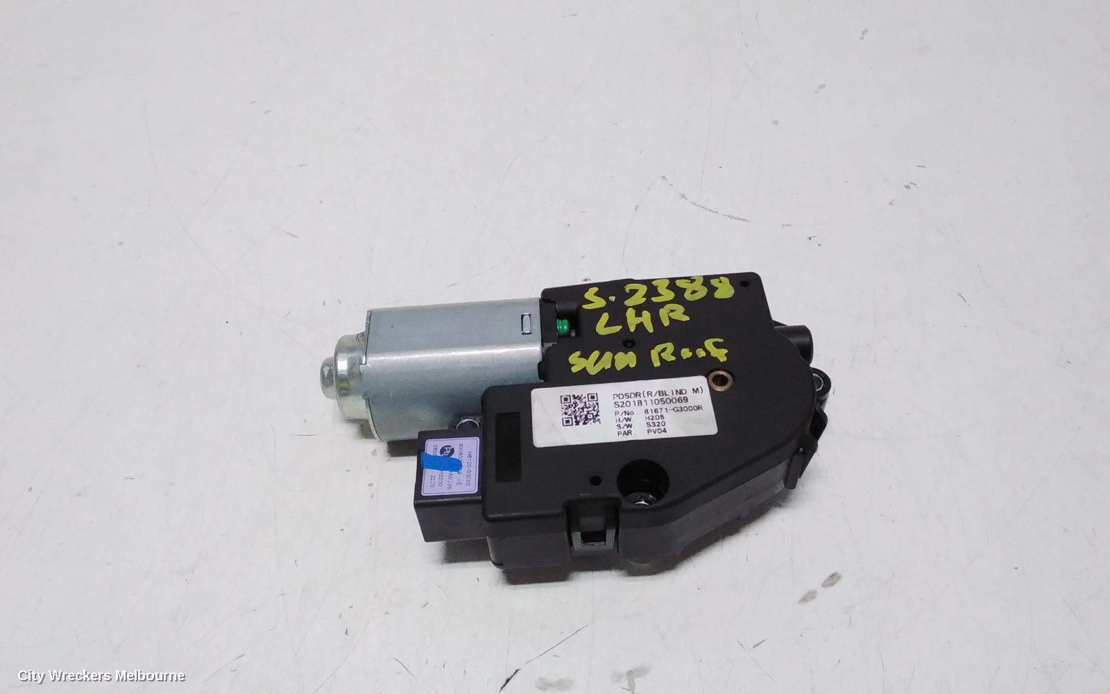 HYUNDAI I30 2019 Sunroof Motor