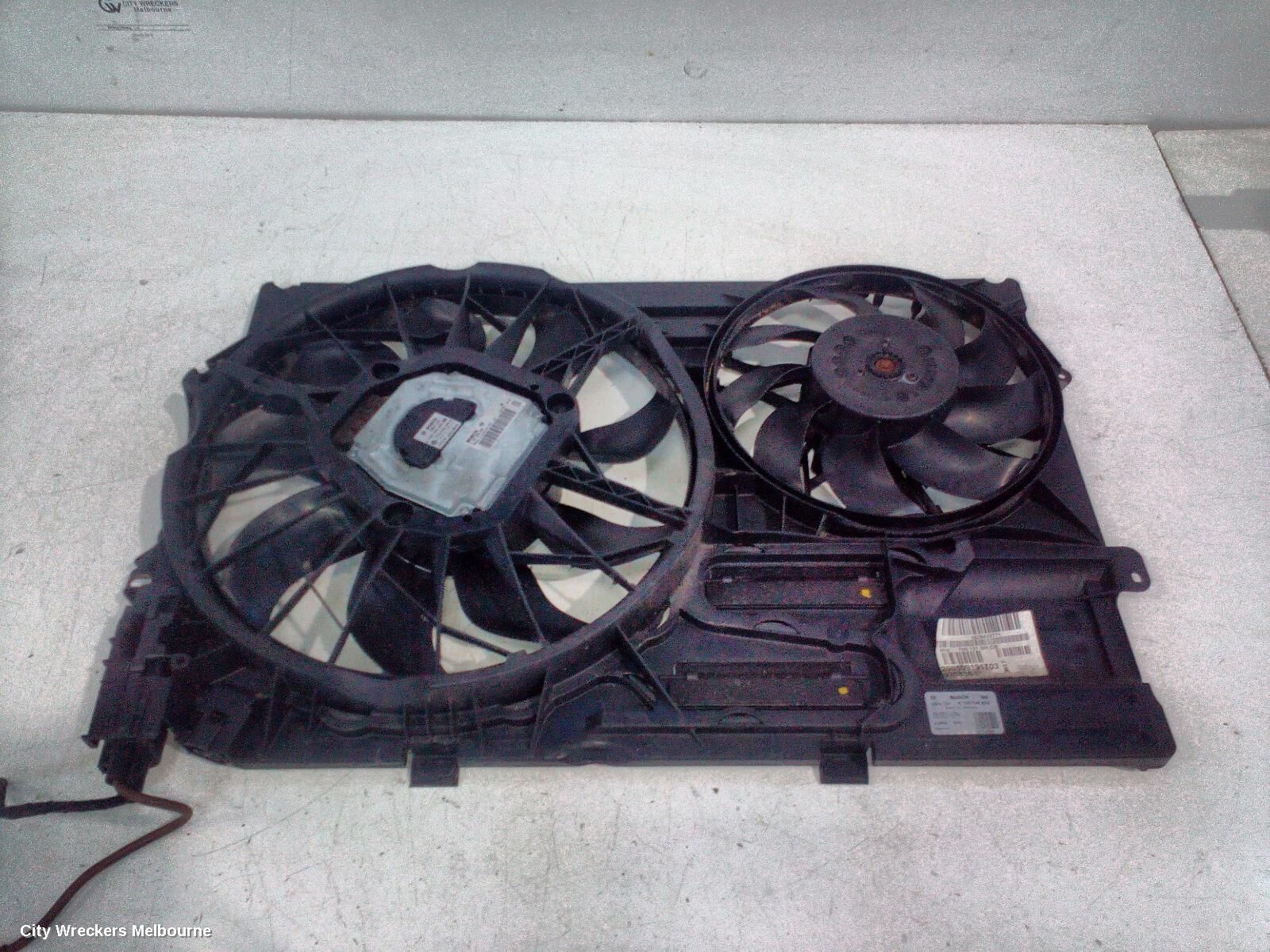 VOLKSWAGEN TRANSPORTER 2006 Fan