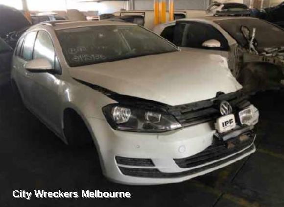 VOLKSWAGEN GOLF 2016 Owners Handbook