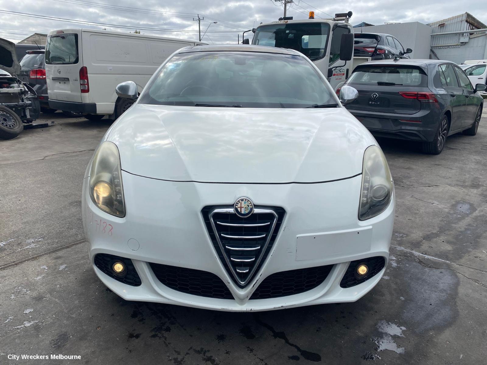 ALFA ROMEO GIULIETTA 2014 Radiator