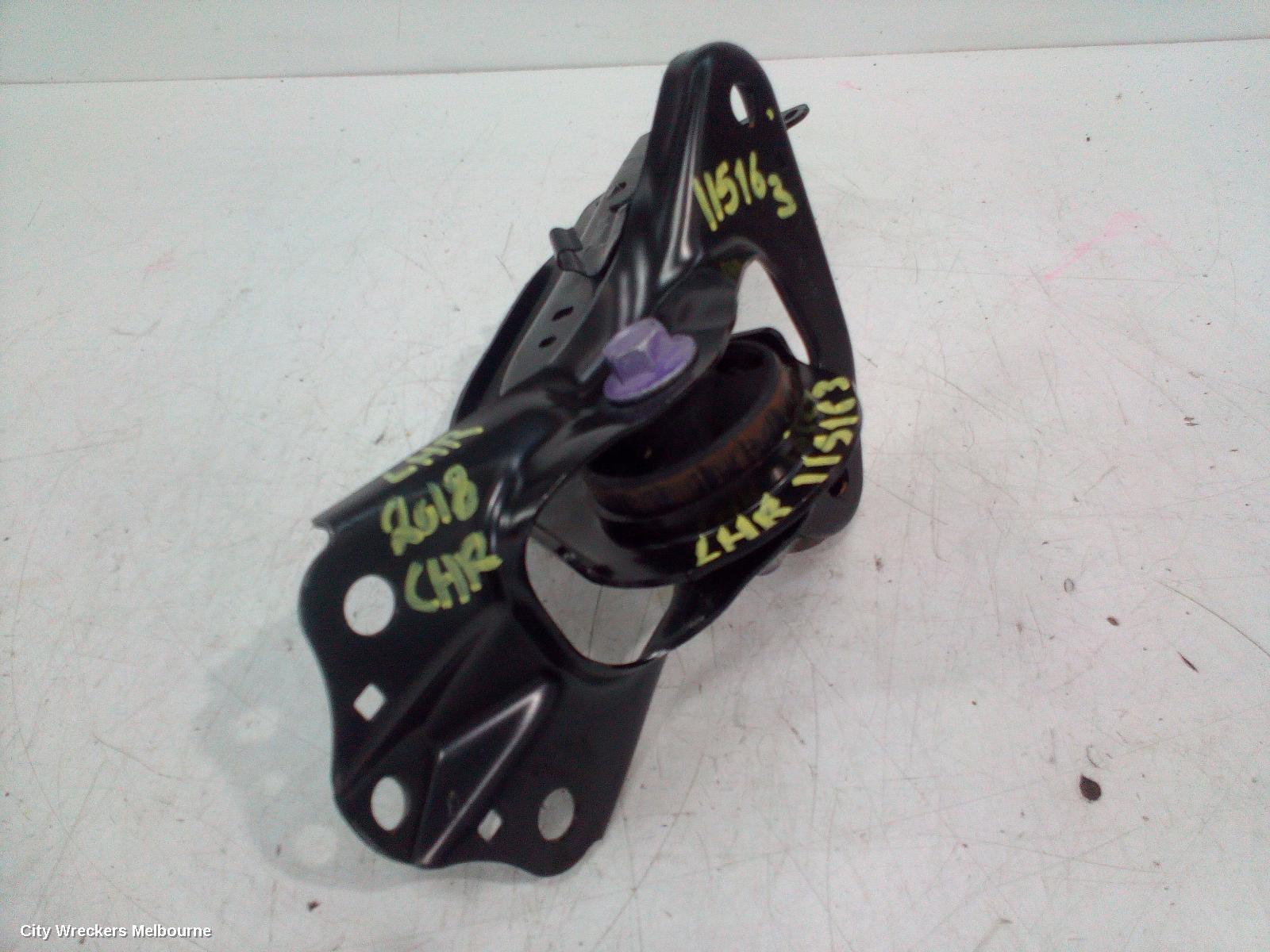 TOYOTA C-HR 2018 Left Rear Trailing Arm