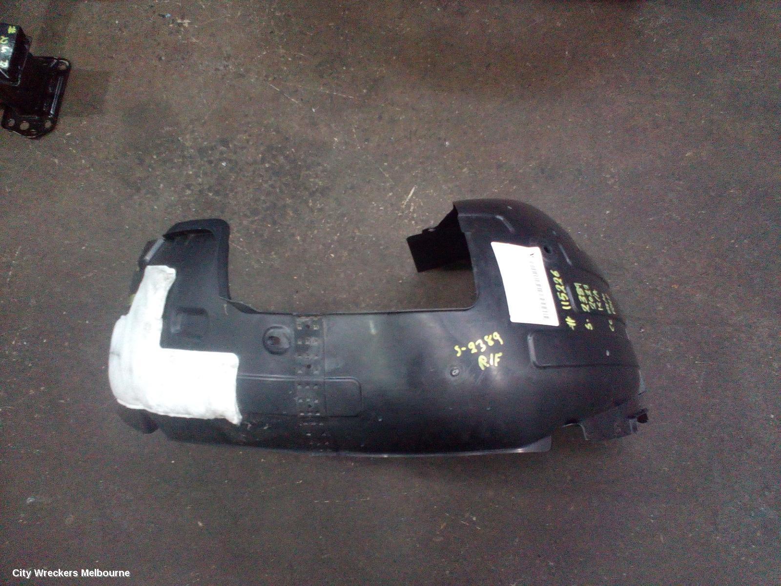 KIA CERATO 2022 Right Guard Liner