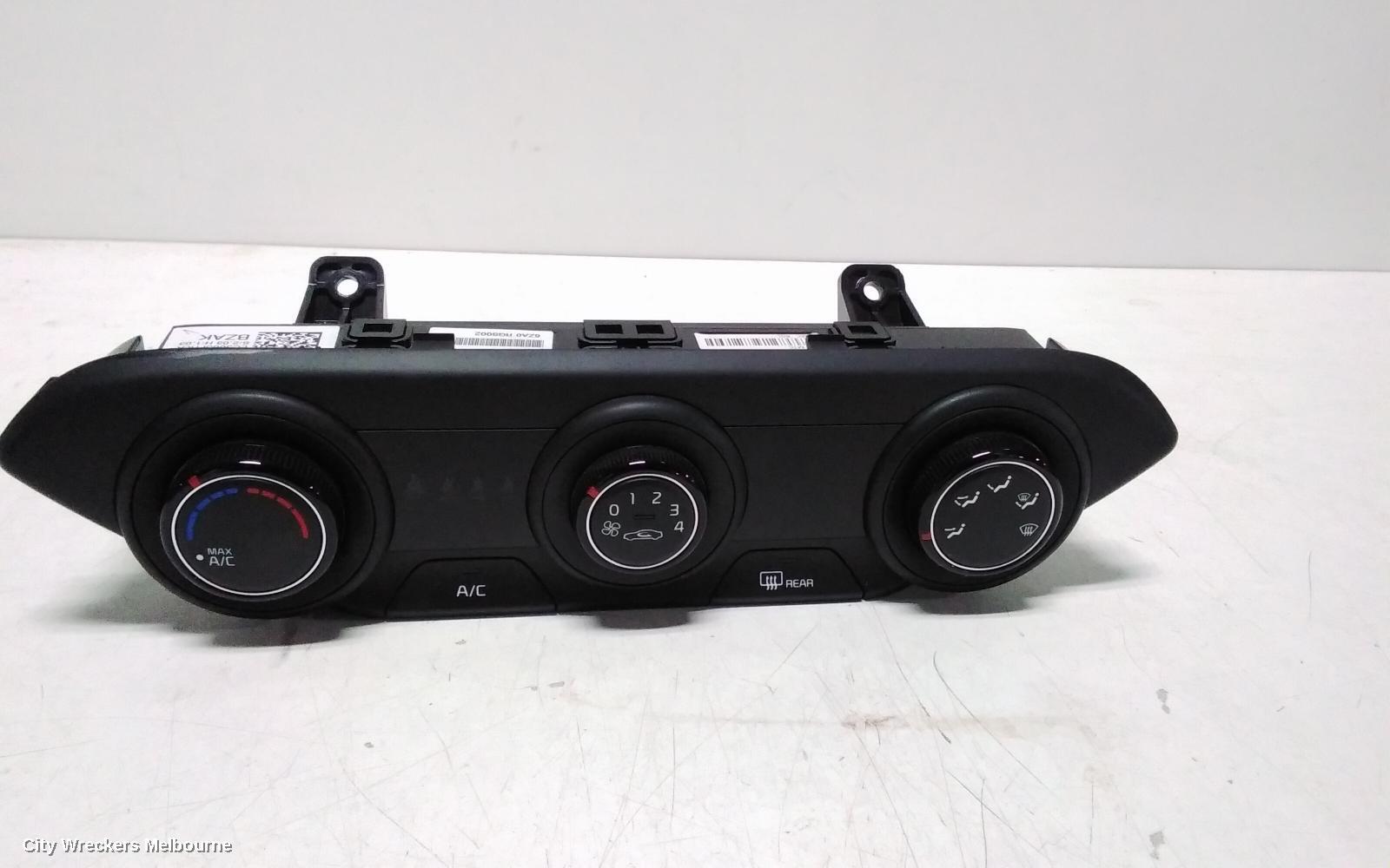 KIA CERATO 2022 Heater/Ac Controls