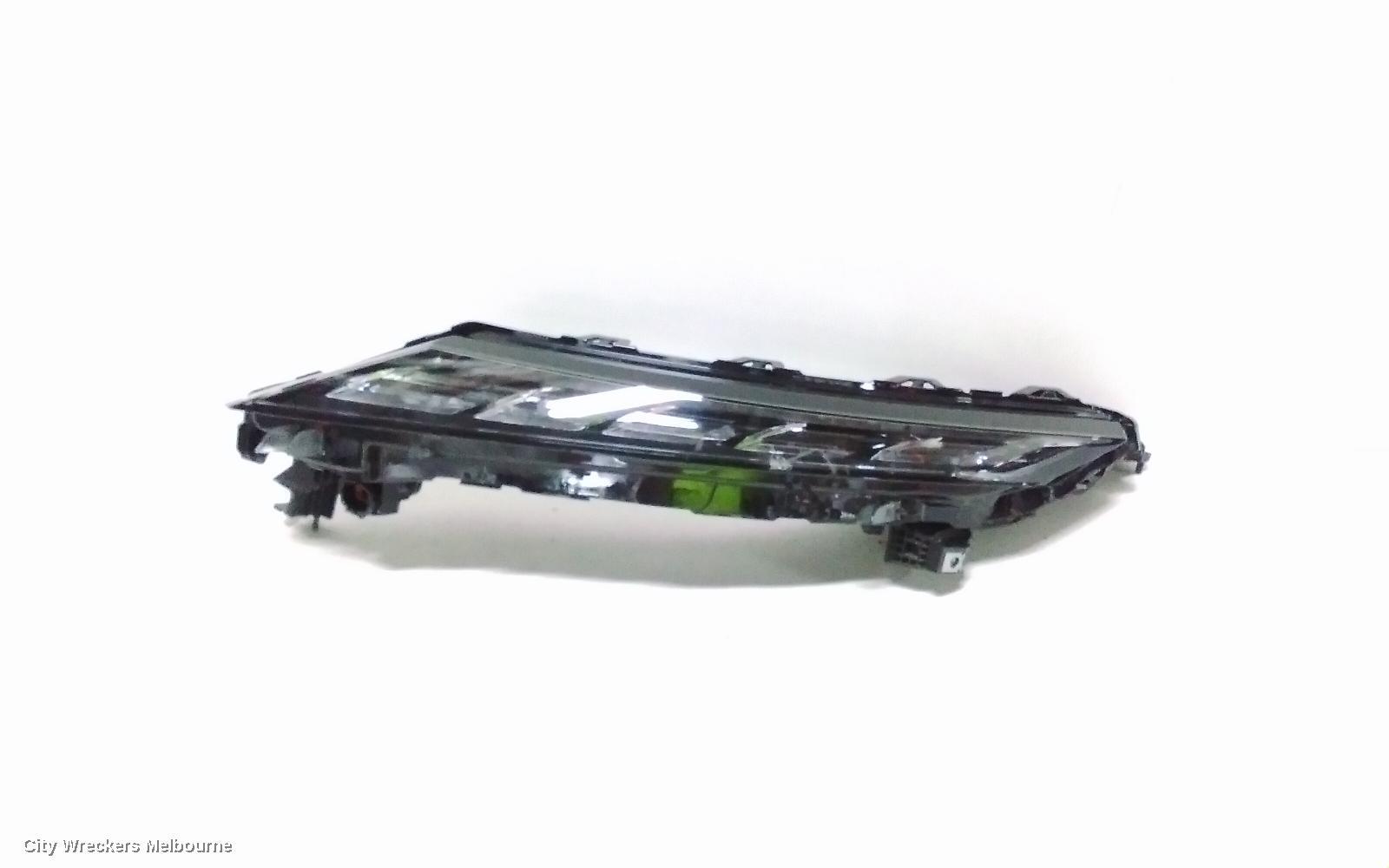 MITSUBISHI OUTLANDER 2022 Left Headlamp