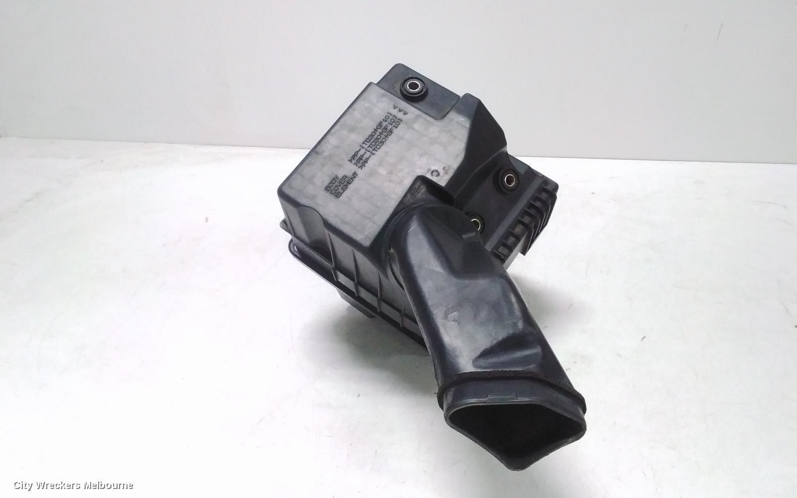 MITSUBISHI LANCER 1998 Air Cleaner/Box