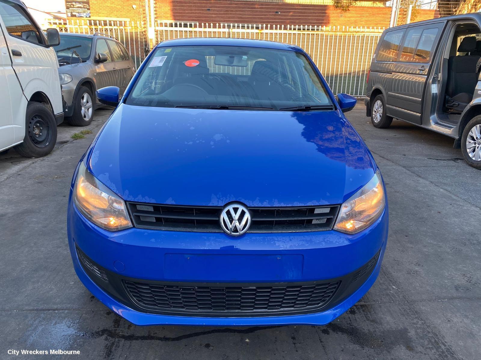 VOLKSWAGEN POLO 2012 Combination Switch
