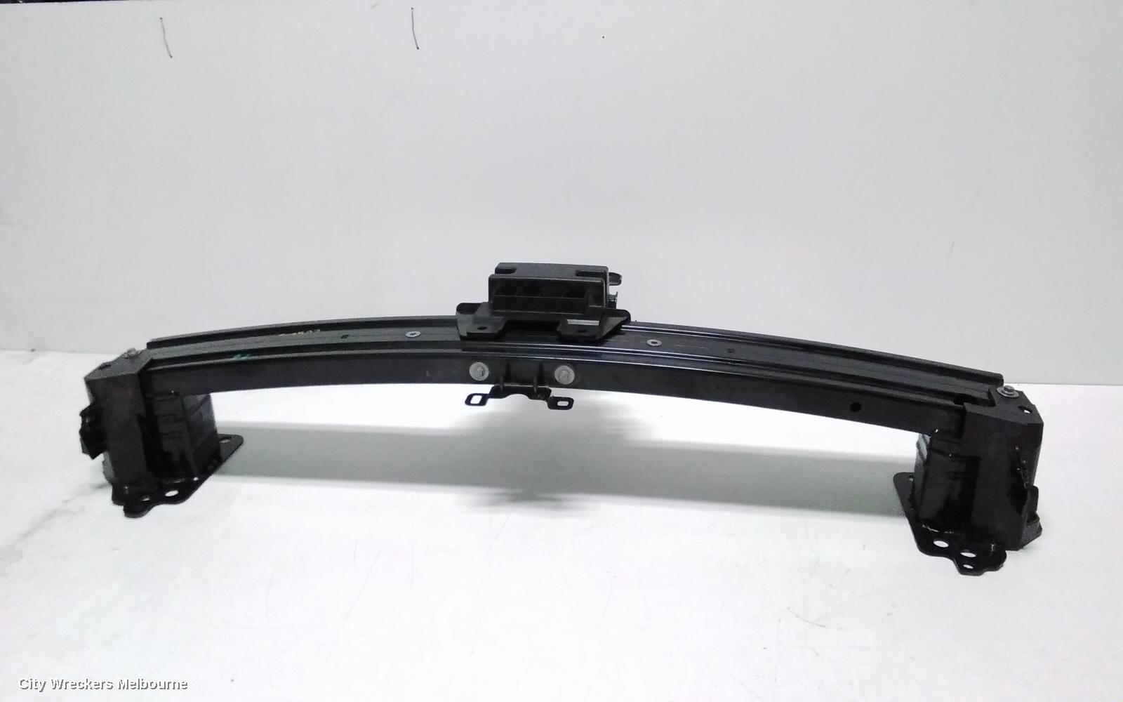 RENAULT ARKANA 2023 F/Bar Reinforc/Brack