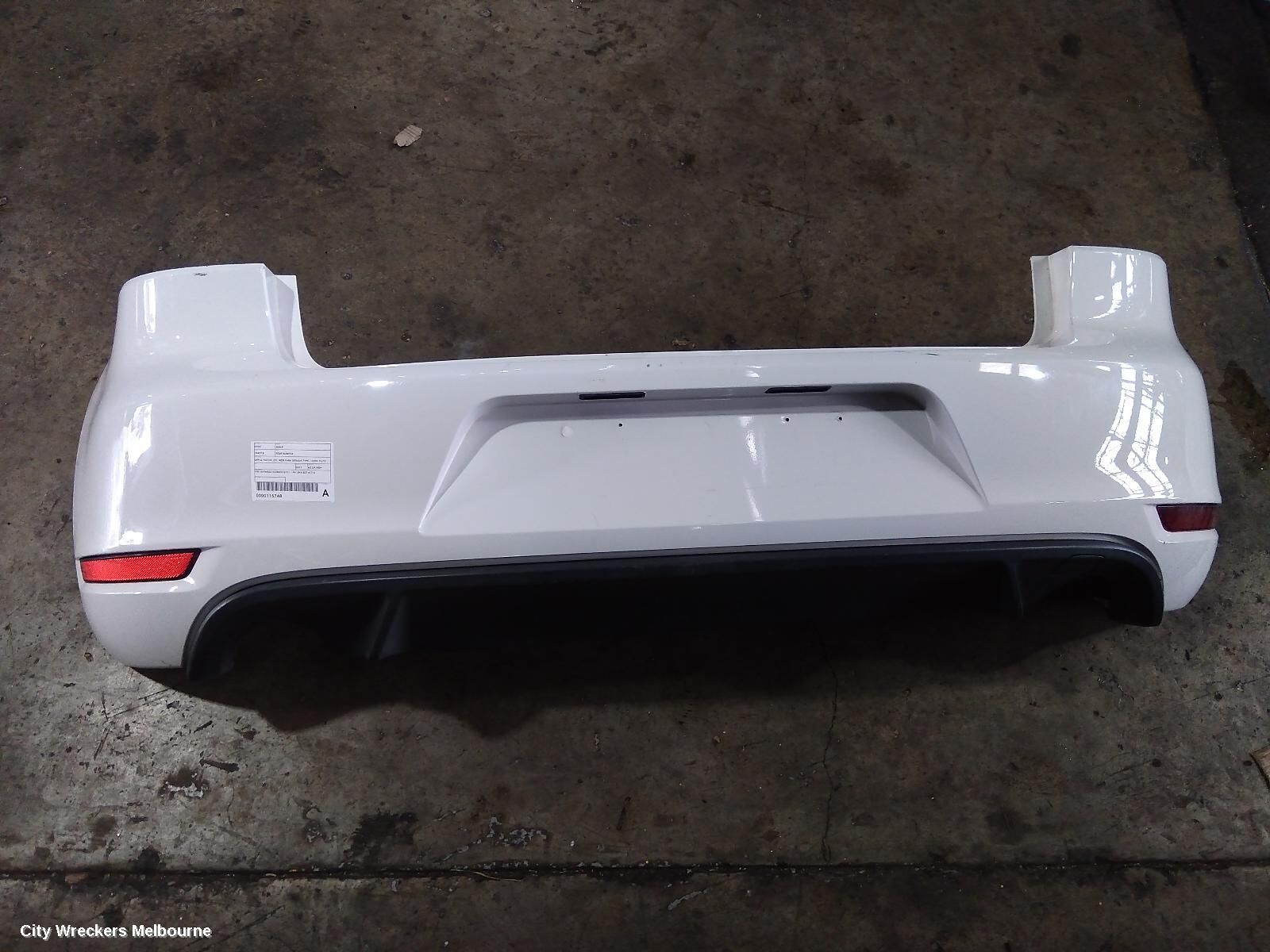 VOLKSWAGEN GOLF 2011 Rear Bumper