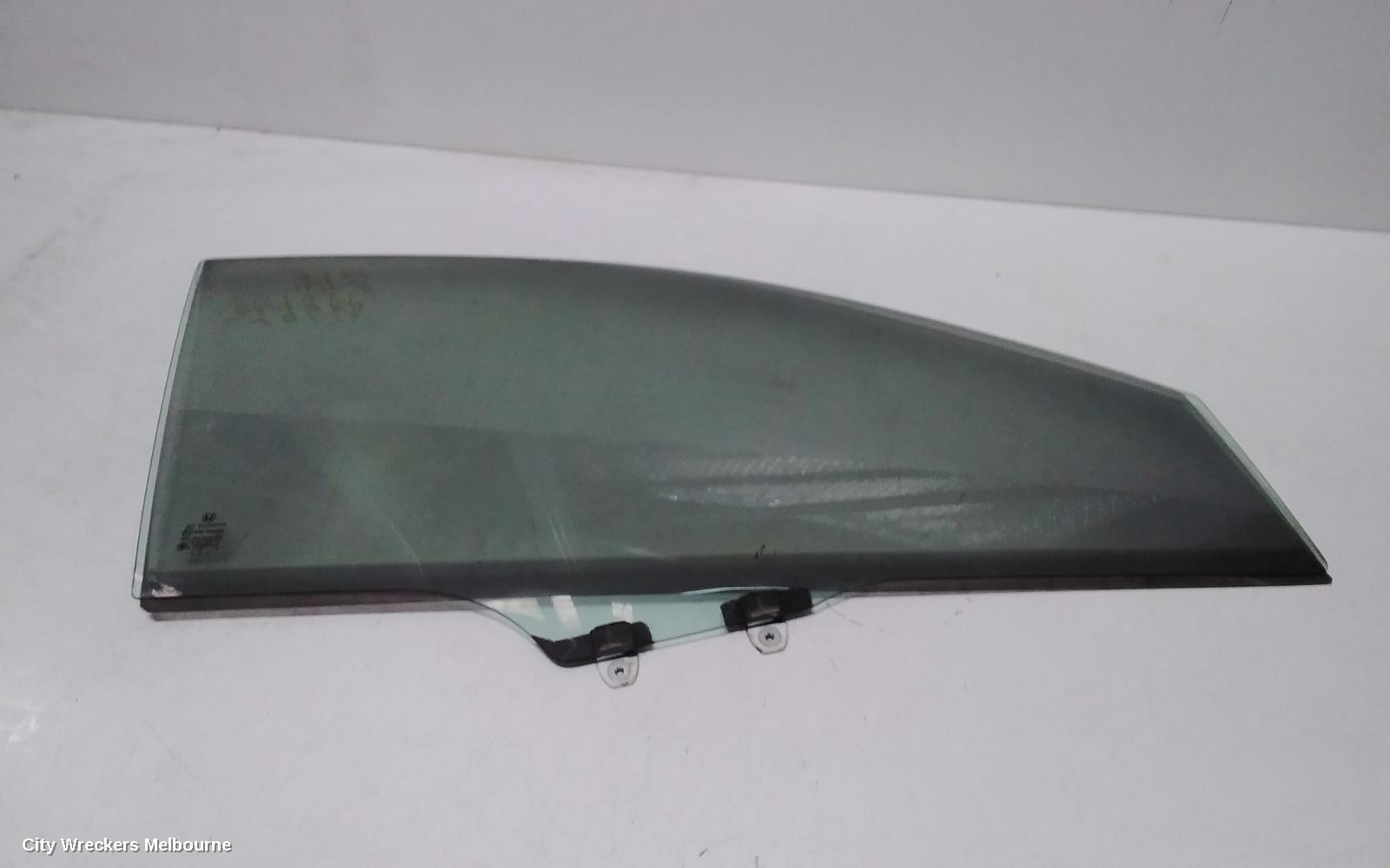 HONDA CRV 2008 Right Front Door Window